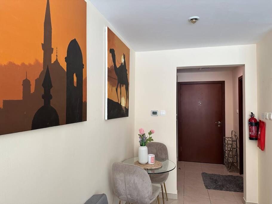 Apartment Luxury Near Burj Khalifa Dubai